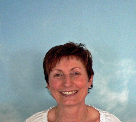 Marianne Schnös, Anmeldung und Verwaltung